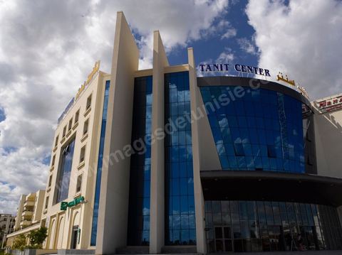 Projet immobilier Tanit Center - Commercial, bureaux et logements près de Carrefour - La Marsa - Banlieue nord de Tunis