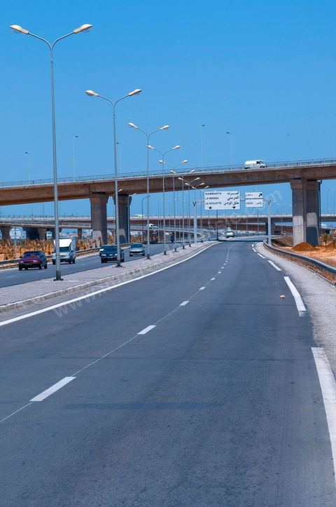 Aménagement autoroutier autour du pont de Radès sur la voie Tunis la Goulette