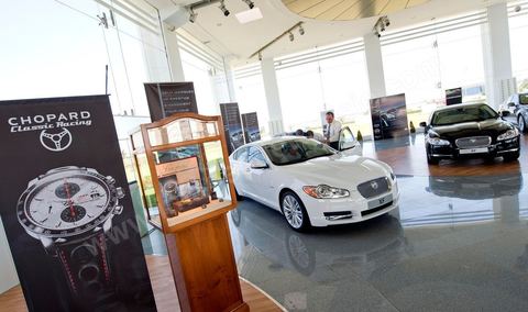 Show Room Jaguar et Land Rover aux quartiers des Affaires des Berges du Lac de Tunis