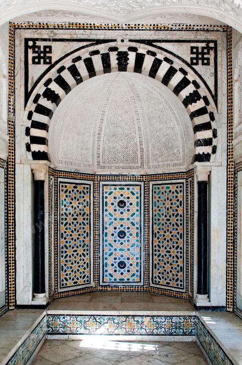 Intérieure de la Koubba du Belvédère après sa restauration - détail des plafonds en stuc