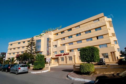 Clinique Avicenne dans le quartier El Manar à Tunis