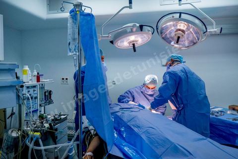 Bloc opératoire à la Clinique El Amen de Mutuelleville à Tunis 