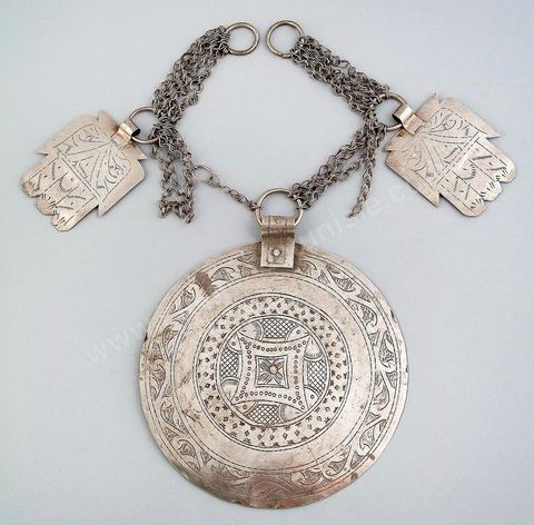 Bijoux tunisiens - Musée Lalla Hadria - Parc Djerba Explore