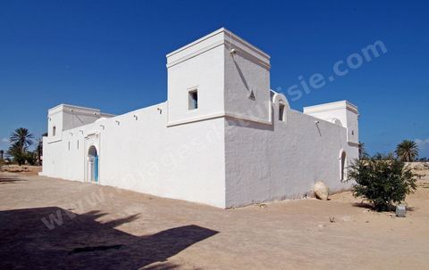 Vue extérieure du Houch, maison traditionnelle djerbienne - Ile de Djerba