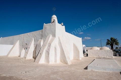Mosquée Oum el Turkia El May sur l'île de Djerba