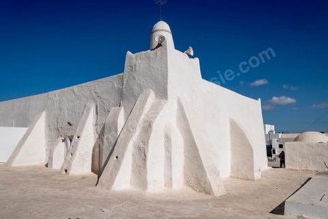 Mosquée Oum el Turkia El May sur l'île de Djerba