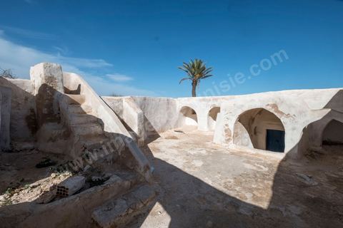 Mosquée souterraine Al Bardaoui à Mazran sur l'île de Djerba