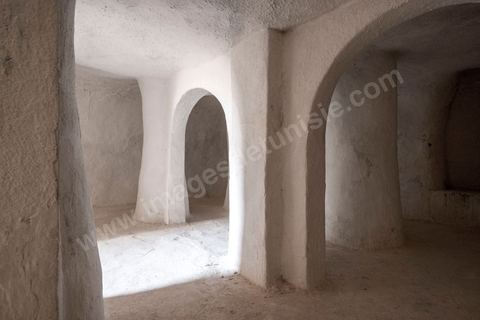 Mosquée souterraine Al Bardaoui à Mazran sur l'île de Djerba