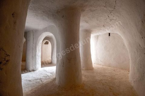 Mosquée souterraine Al Bardaoui à Mazran sur l'île de Djerba