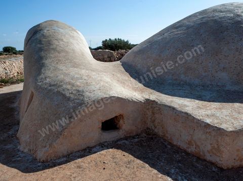 Mosquée souterraine Louta à Sedouikech sur l'île de Djerba