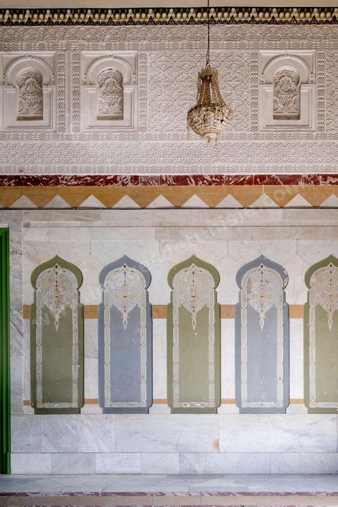 Intérieur de la municipalité de Sfax, la seconde ville du pays et capitale du sud. Grande ville portuaire et industrielle, mais aussi culturelle avec ses remparts, sa medina, ses nombreux monuments historiques et ses musées. 