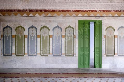 Intérieur de la municipalité de Sfax, la seconde ville du pays et capitale du sud. Grande ville portuaire et industrielle, mais aussi culturelle avec ses remparts, sa medina, ses nombreux monuments historiques et ses musées. 