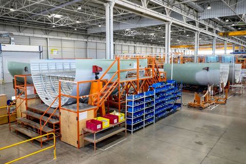 Site de production de Aérolia dans la banlieue sud de Tunis au coeur du nouveau concept de pôle aéronautique développé depuis 2009. Ce site de la filiale de Airbus Industrie produit des éléments des nouveaux Airbus A320. 