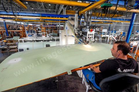 Site de production de Aérolia dans la banlieue sud de Tunis au coeur du nouveau concept de pôle aéronautique développé depuis 2009. Ce site de la filiale de Airbus Industrie produit des éléments des nouveaux Airbus A320. 