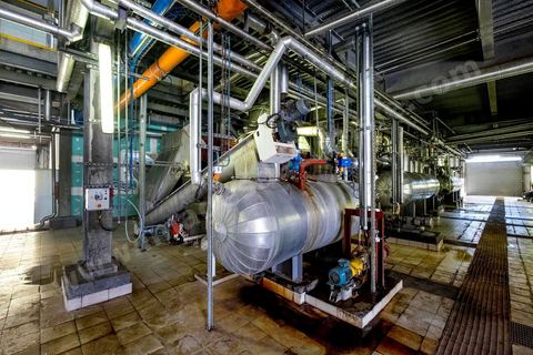 Usine de raffinage de sucre de Bizerte a été achetée par un investisseur libyen. Il s’agit d’une entreprise confisquée par l’Etat, rachetée par le libyen et louée, par la suite, à une entreprise française.