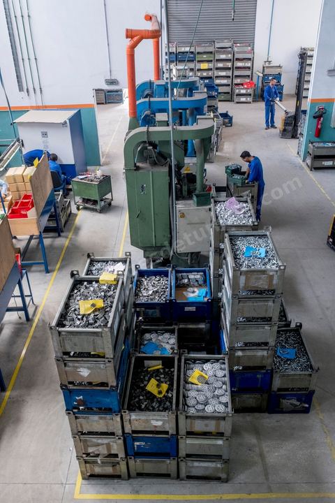 usine de transformation de l'aluminium sur le site industriel de Menzel Bourguiba, au sein du parc d'activité économique de Bizerte