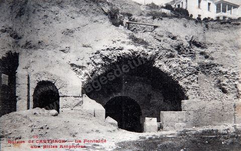 La Fontaine aux milles amphores sur la colline de Saint Louis ou colline Byrsa à Carthage - Carte postale ancienne Tunisie
