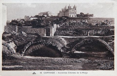 Les citernes romaines de la Malga et la cathédrale de Carthage - Carte postale ancienne Tunisie