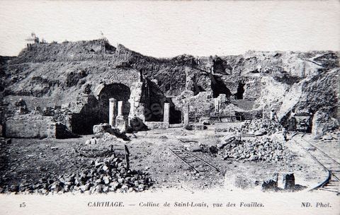 Fouilles sur la colline St Louis ou colline de Byrsa à Carthage - Carte postale ancienne Tunisie