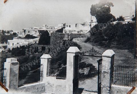 P003-002