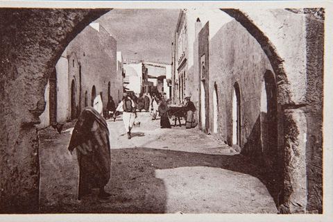 Rue des Aissaouas à Bizerte - Carte postale ancienne Tunisie