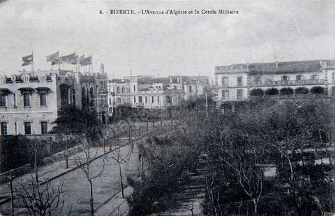 L'avenue d'Algérie et le cercle militaire à Bizerte - Carte postale ancienne Tunisie