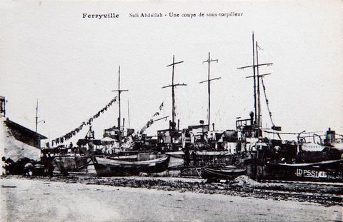 Sidi Abdallah, une coupe de sous-torpilleur à Ferryville actuelle Menzel Bourguiba - Carte postale ancienne Tunisie