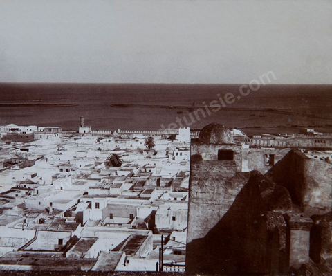 P090-001