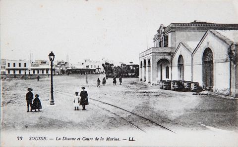 Sousse - La douane et cours de la marine - Carte postale ancienne Tunisie