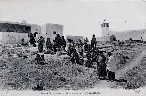Marabout et cimetière de Boulbaba à Gabès - Carte postale ancienne Tunisie