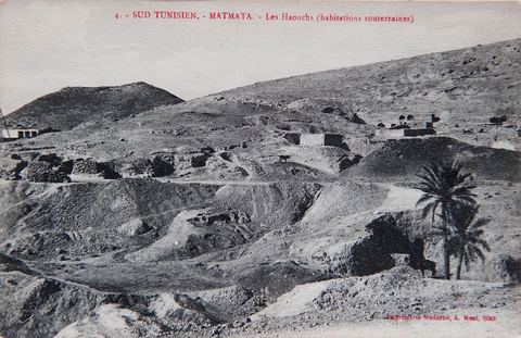 Sud tunisien - Matmata - Les Haouches (habitations souterraines) 1919 - Carte postale ancienne Tunisie