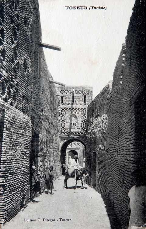 ruelle de la medina de Tozeur - Carte postale ancienne Tunisie