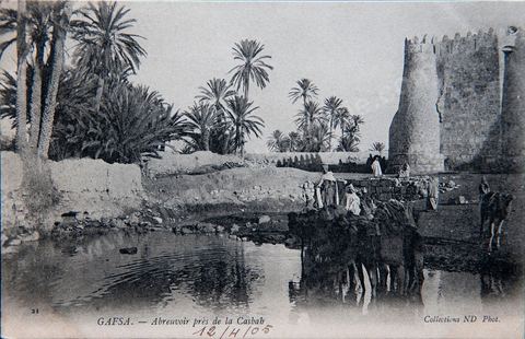 L'abreuvoir du bétail derrière la Kasbah de Gafsa - datée 1905 - Carte postale ancienne Tunisie
