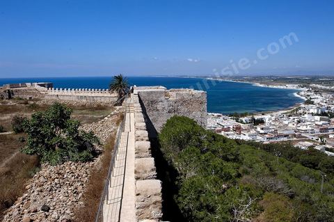 Forteresse byzantine surplombant la ville côtière de Kelibia au Cap Bon