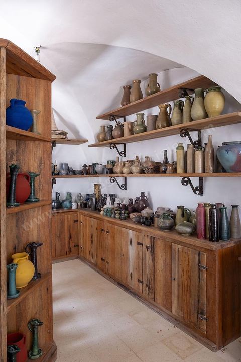 Atelier de poterie au village Ken