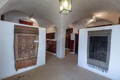 Musée tissage et tapis traditionnels au village Ken