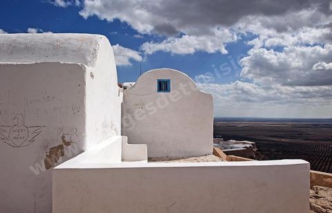 Maisons dans le Village berbère de Takrouna