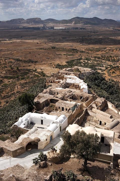 Vue sur le Village berbère de Takrouna