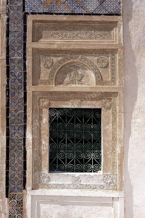 Takrouna