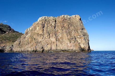 île de Zembra au large du Cap Bon
