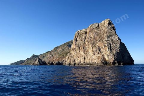 île de Zembra au large du Cap Bon