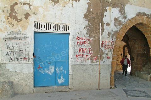 porte dans la medina de bizerte