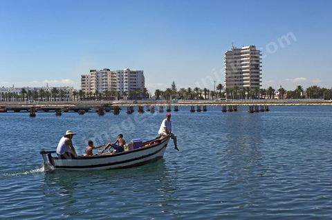 Chantier de construction du nouveau port de plaisance de Bizerte en 2010