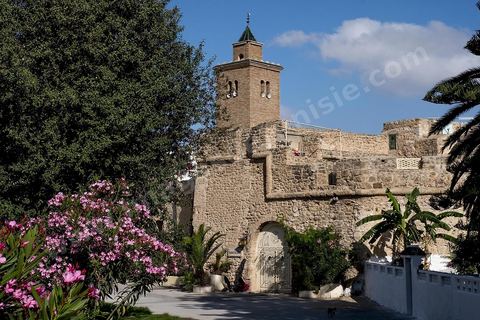 Musée océanographqieu dans les remparts de la medina de Bizerte