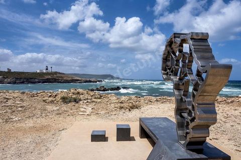 Le site naturel de Ras Angela, à une petite quinzaine de kilomètres au nord ouest de Bizerte, est le cap le plus septentrional du continent africain. Son accès est facile via une route goudronnée. Le site est à l'image de cette côte du nord ouest de la Tunisie, sauvage avec des criques rocheuses et des grandes plages de sables fins. Deux monuments marquent la particularité de ce site, mais le plus interessant est bien le paysage, mer rocheuse à gauche et plage à droite, le tout dominé par le phare. Son accès facile en fait un lieu assez touristique et très prisé pour sa plage.