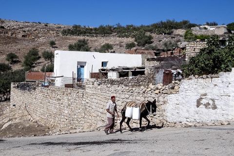 Le village de Chaouach sur les hauteurs de Medjez El Bab. 