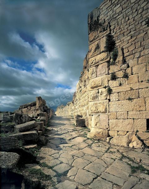 rue antique, Dougga