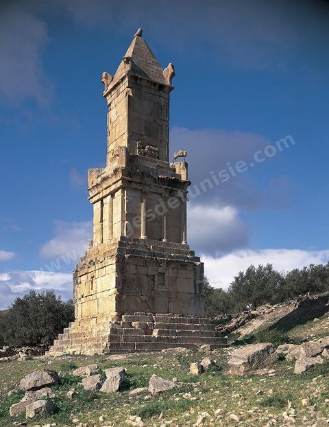 Mausolee libyco-punique de Dougga