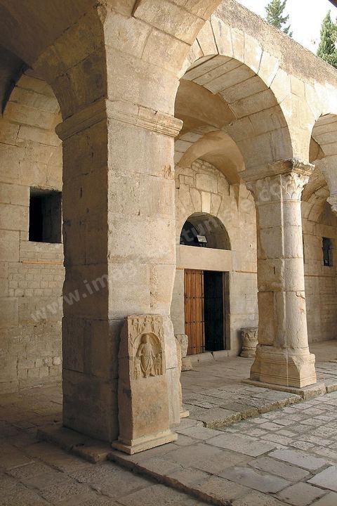 Edifice à auge, ancienne grande mosquee, Le Kef
