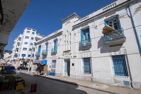 Dans les rues de Tabarka 